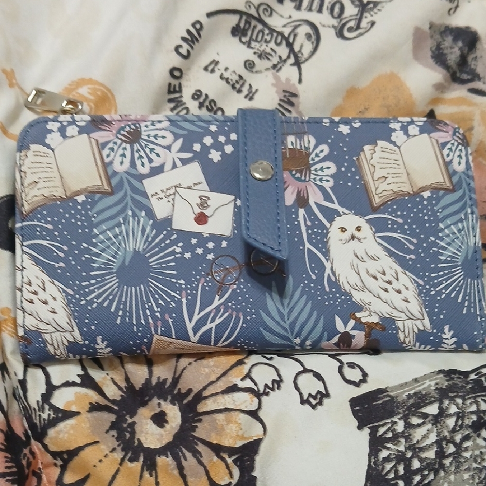 Elegant Blue Owl Print Women's Wallet